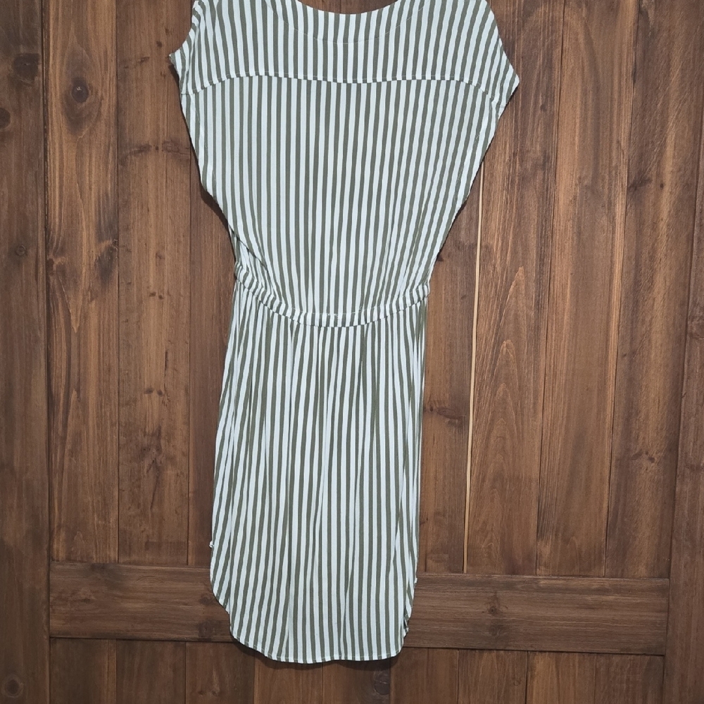 H&M Black and White Striped High Low Dress - Picture 4 of 4